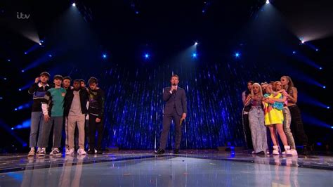 x factor favourite to win|X Factor final ratings at 10.